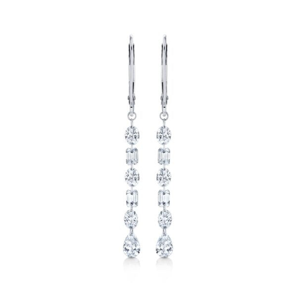 Lab grown diamond earring