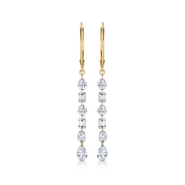 Lab grown diamond earring
