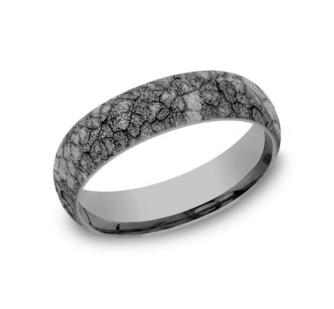 Ring .....wedding Band-no Stn